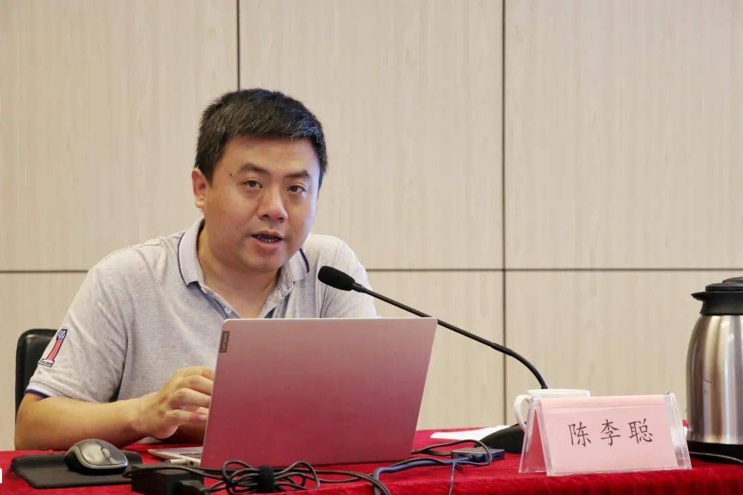 2025新澳门和香港正版免费挂牌和澳门管家婆100%精准,全面释义与虚假宣传-全面释义、解释与落实