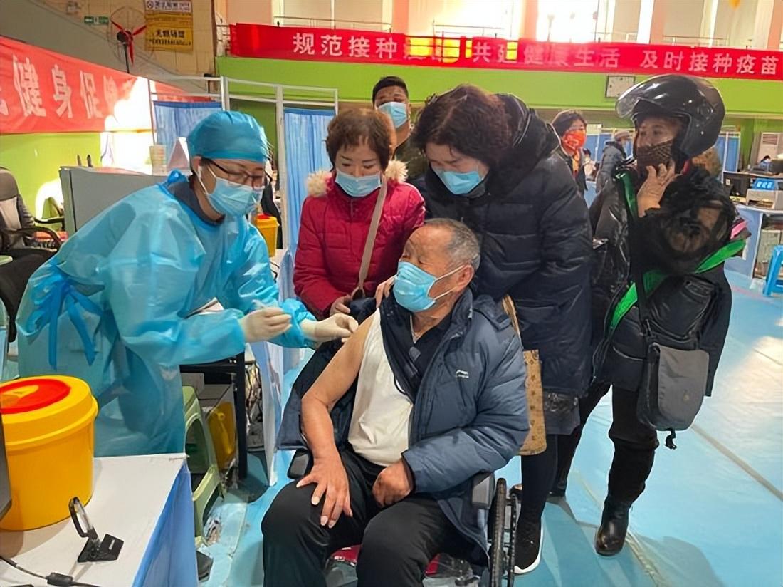 张文宏解析中国最新疫情,挑战与机遇并存