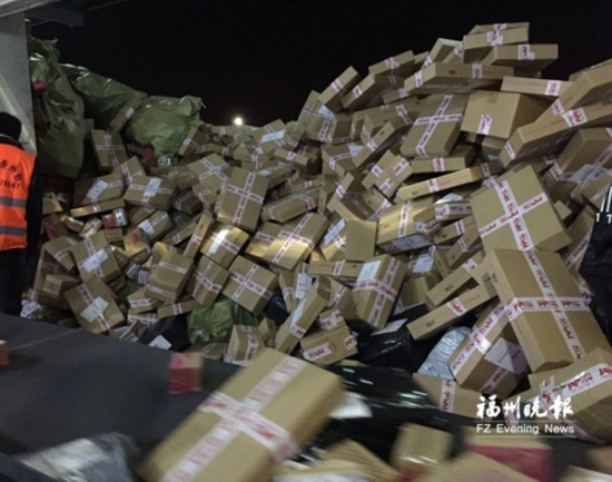 费纸箱最新价格走势及其影响因素分析