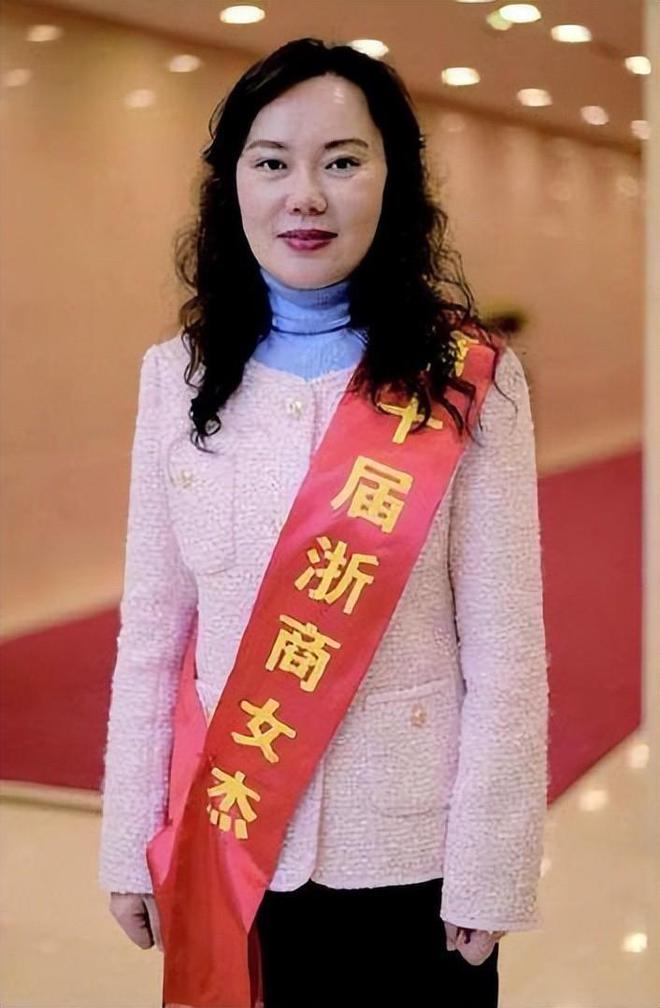 朱丽丽最新动态,闪耀之星持续闪耀